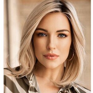 Gabor , Own the Room synthetic wig